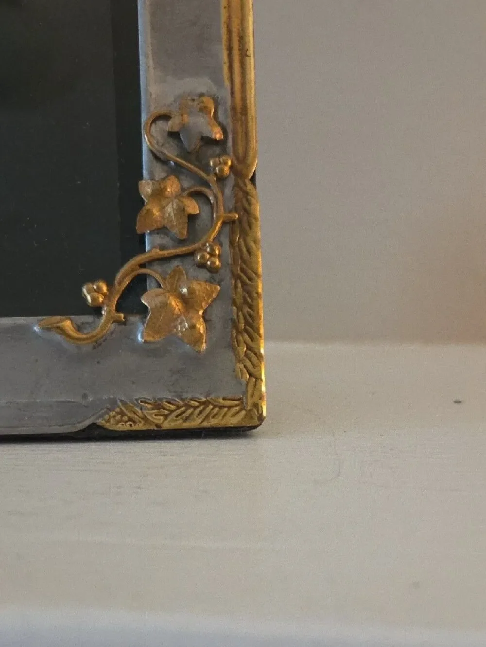 Vintage Rabbit Decorative Photo Frame